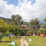 Hotel Esralina