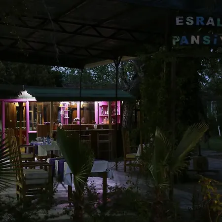 Esralina Çıralı