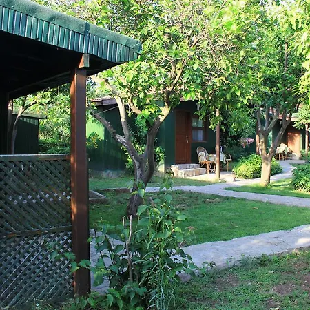 Esralina Konukevi Çıralı