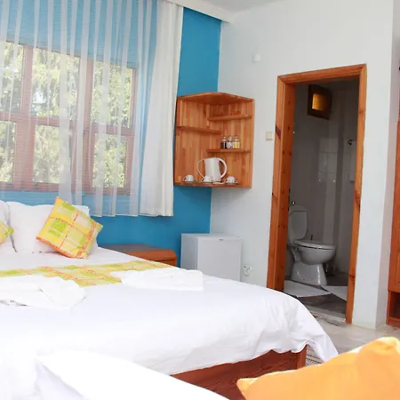 Hotel Esralina *