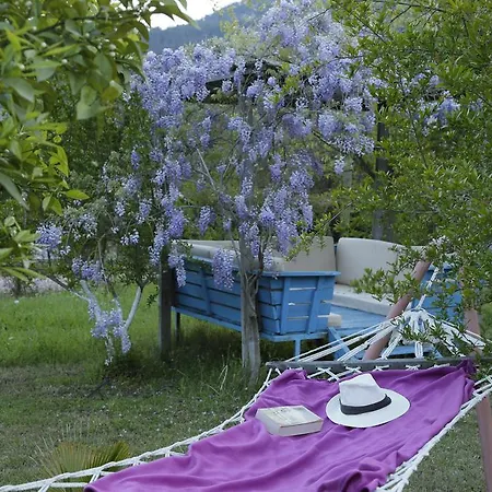 Konukevi Esralina