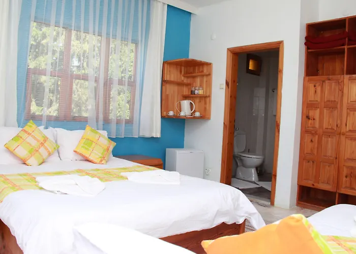 Szálloda Esralina *