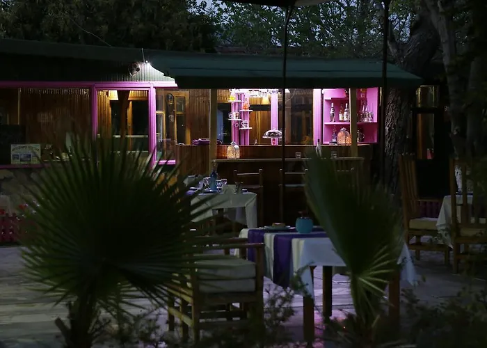 Szálloda Esralina *