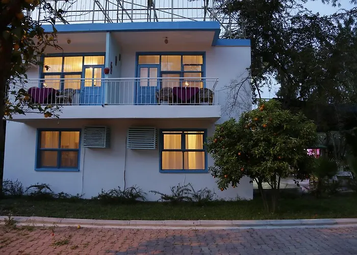 Esralina Szálloda *