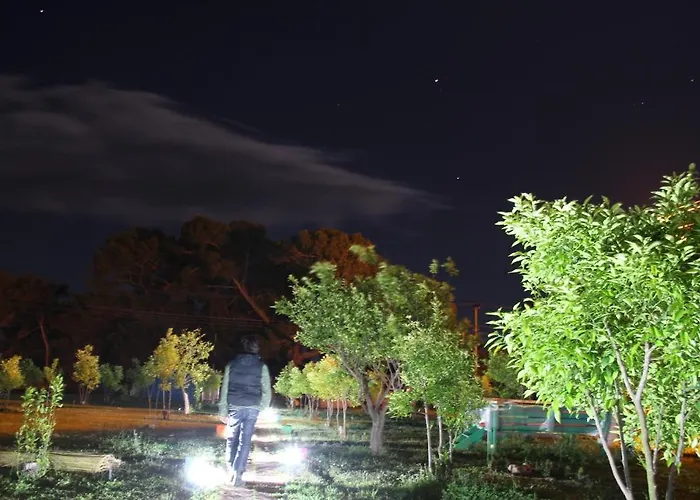 Esralina Szálloda *