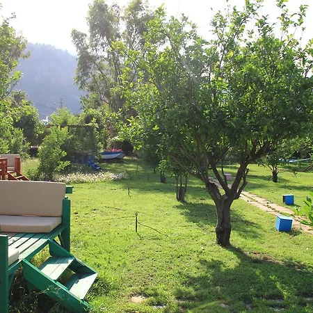Hotel Esralina *